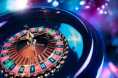 Mobile live dealer lobby with payment options on live china